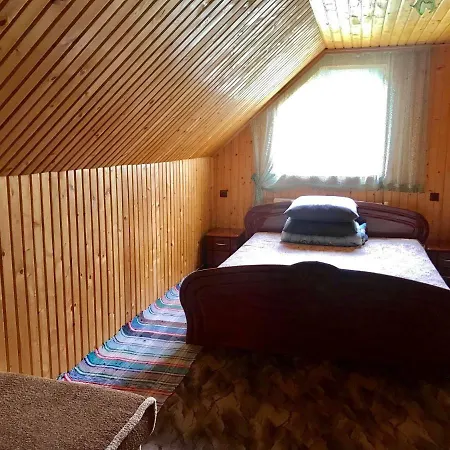 Rukavichka Alojamento de Turismo Selvagem Pilipets